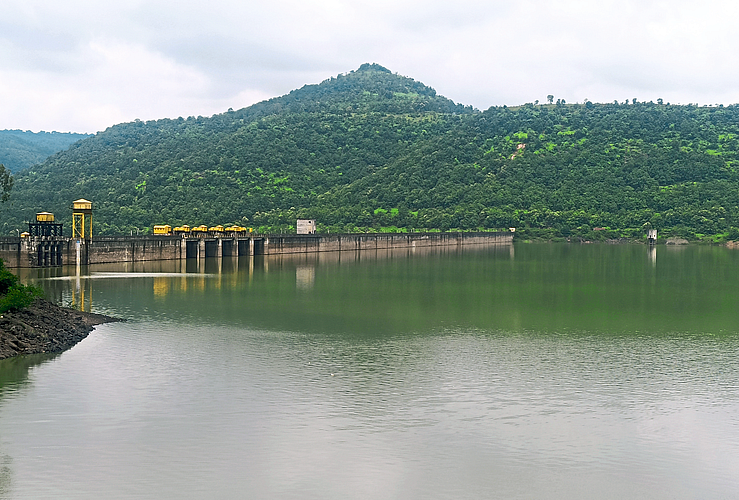 डिंभे धरणात ११ टीएमसी साठा