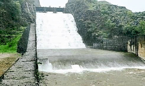 चिल्हेवाडी धरणातून मांडवी नदीत विसर्ग