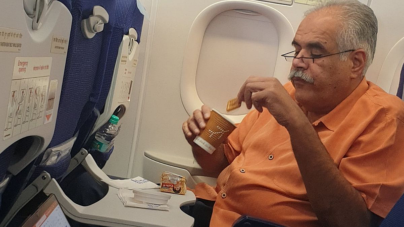 On IndiGo flight MD Rahul Bhatia's tea with Parle G biscuits