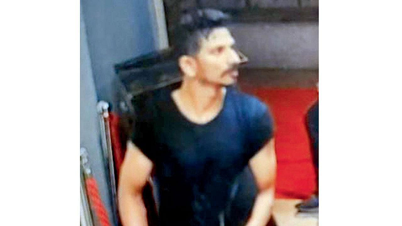 crime news Police arrest engineer thief for stealing from Mumbai posh club mumbai
