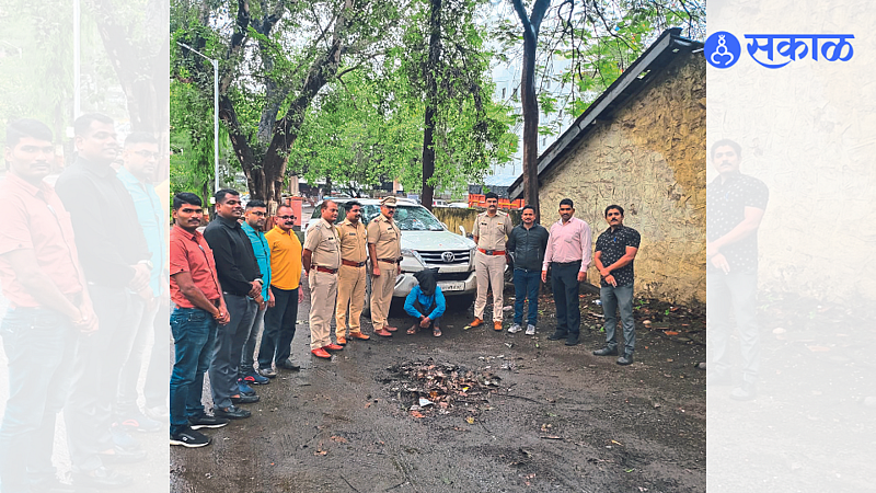 Fortuner car thief caught at rajasthan