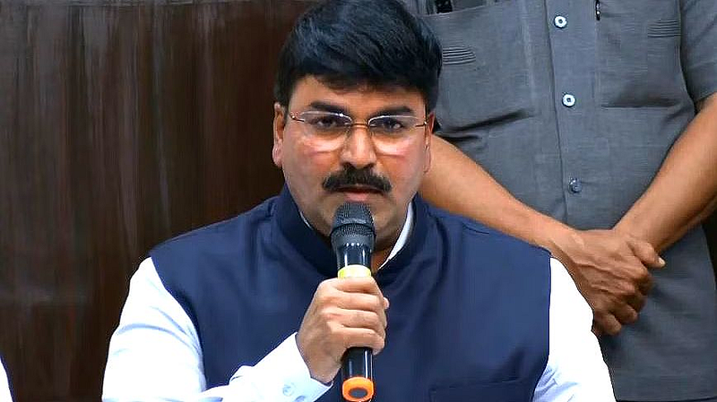 Rahul Shewale statement Thackeray-Shinde rapprochement possible in future
