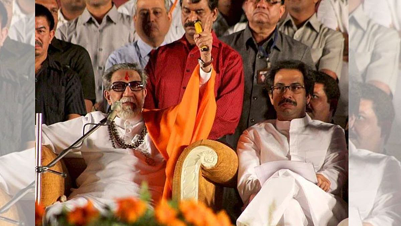 २००३ साली बाळासाहेबांनी उद्धव ठाकरेंकडे शिवसेनेचे कार्याध्यक्ष पद सोपवले.