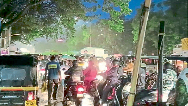 Sinhgad Road
