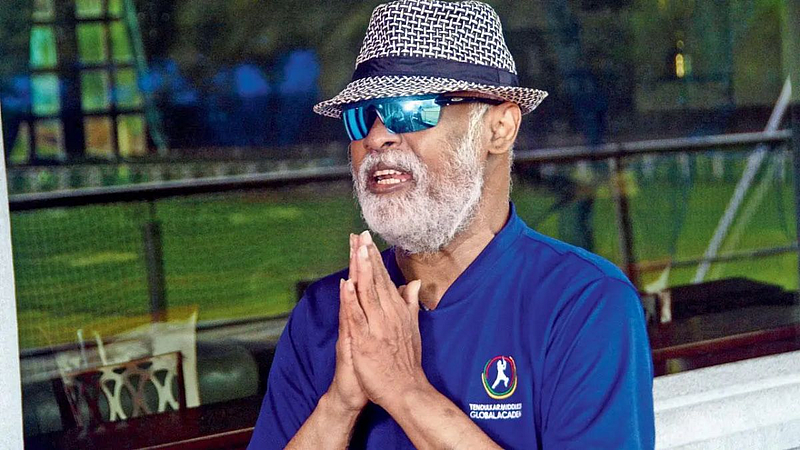 Businessmen Sandeep Thorat Job Offer What Is Cricketer Vinod Kambli Reaction