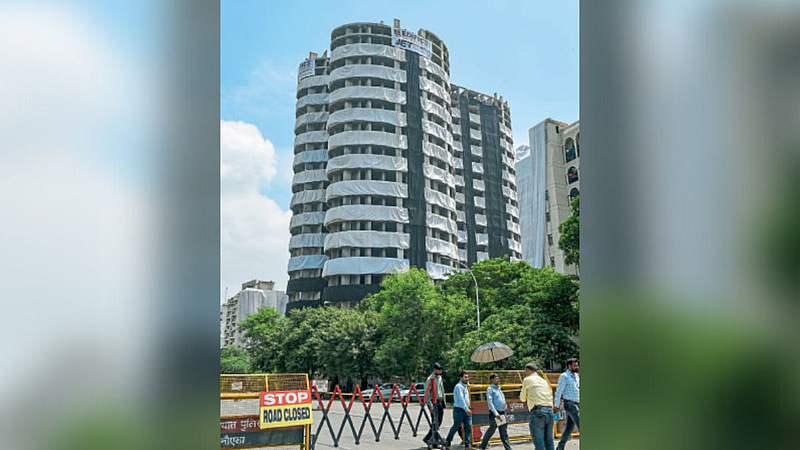 supreme court order sector 93 a Noida Supertech Twin Towers demolition