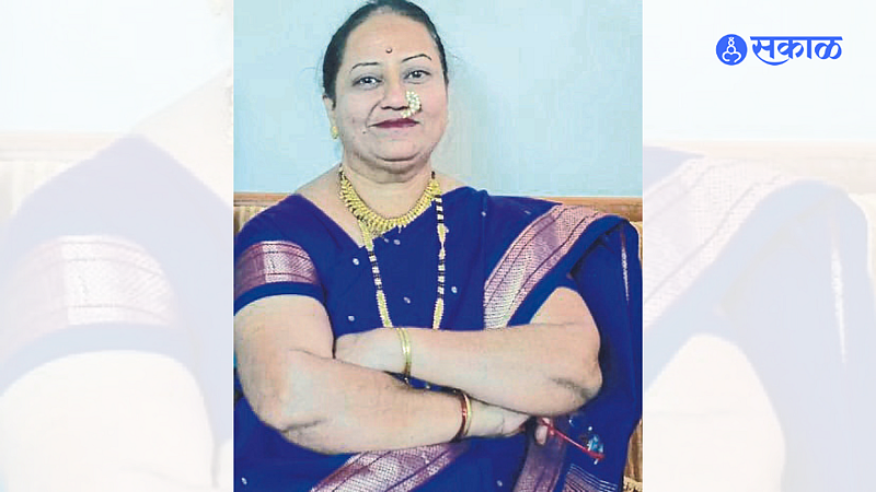 female Priest Revati parakh