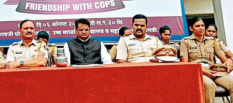 घोलप विद्यालयात ‘हर घर तिरंगा’
कार्यक्रमाचे आयोजन