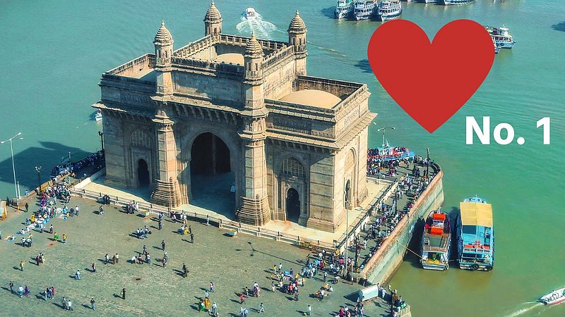 Air BNB, gateway of india
