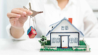 Property Buying Tips : प्रॉपर्टी खरेदी करताना काय काळजी घ्यावी! Property Buying Tips : प्रॉपर्टी खरेदी करताना काय काळजी घ्यावी!