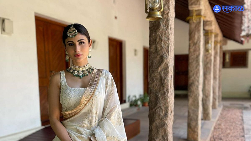 Mouni Roy