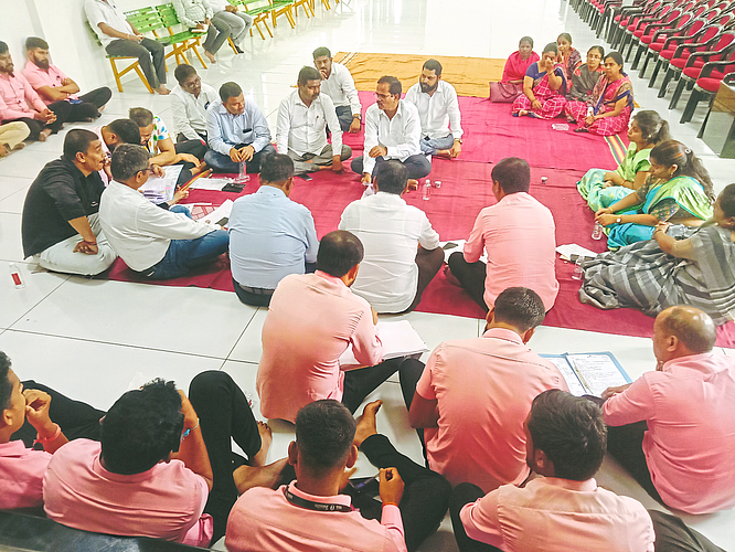 हिंजवडीची ग्रामसभा ‘हाय होल्टेज’