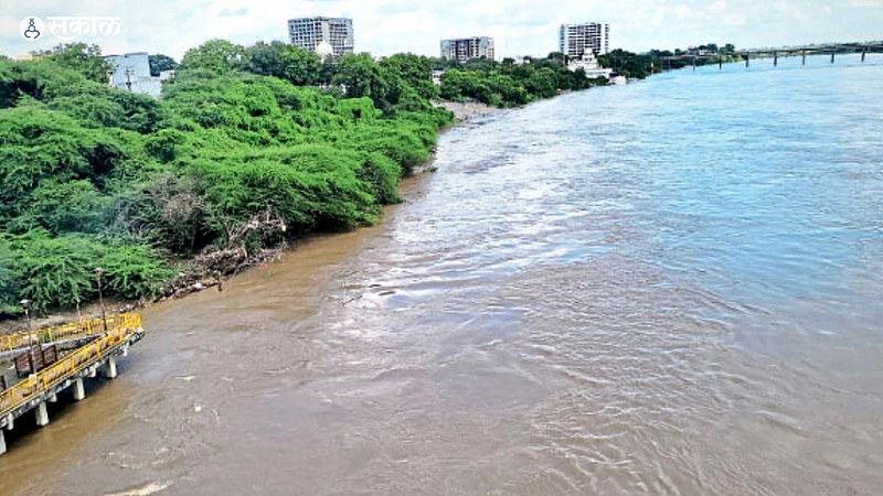 Nanded vishnupuri dam 65 thousand cusecs water
