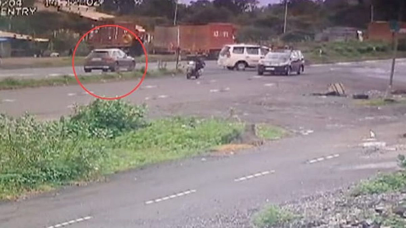 CCTV मध्ये कैद झाला सायरस मिस्त्री यांच्या अपघातापूर्वीचा व्हिडिओ