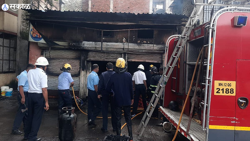 Pune sadashiv peth hotel fire accident