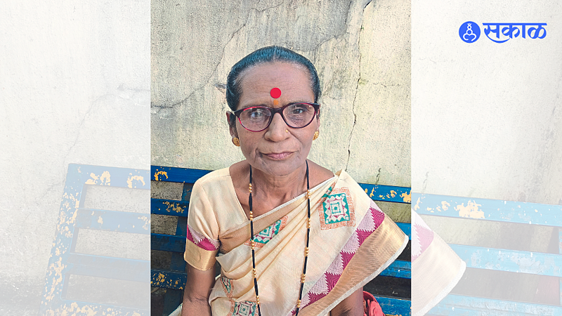 Retired Headmistress Surekha Khandekar