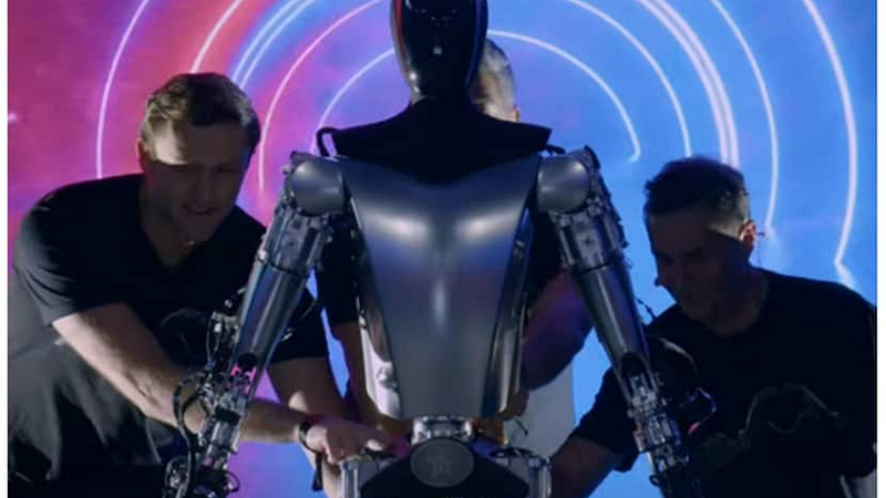 Elon Musk Launch Humanoid Robot