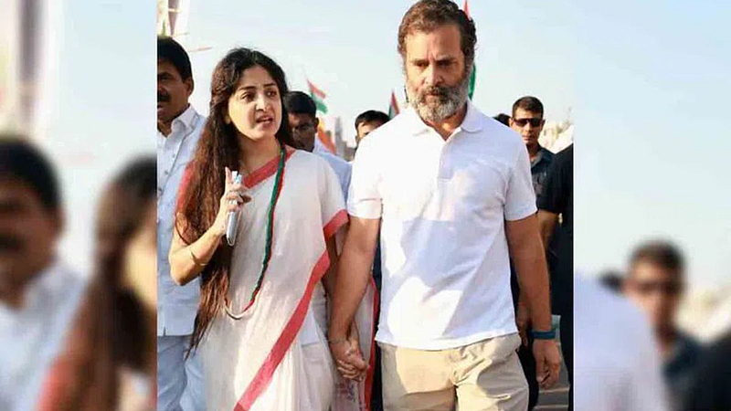 Poonam Kaur Rahul Gandhi