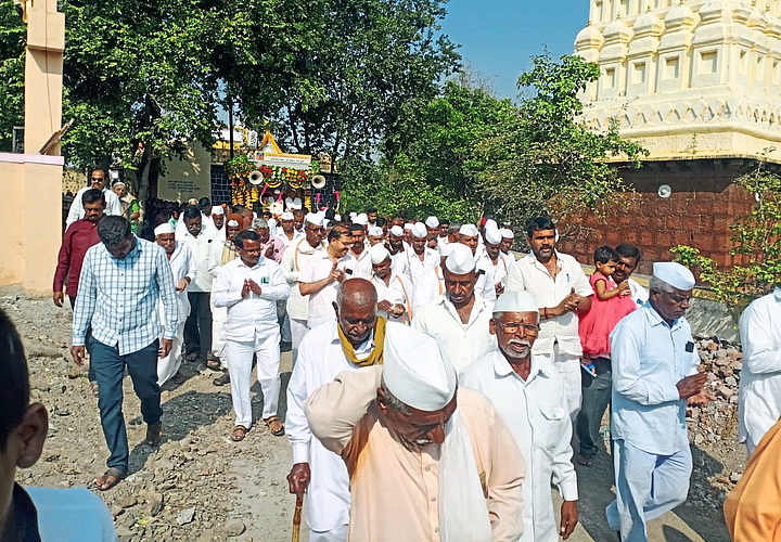 योगीराजबाबा महाराज पालखीचे प्रस्थान