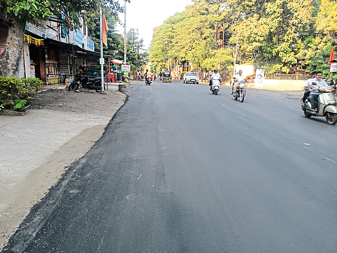Nashik Road Newly asphalted between Datta Mandir Road and Gaikwad Mala