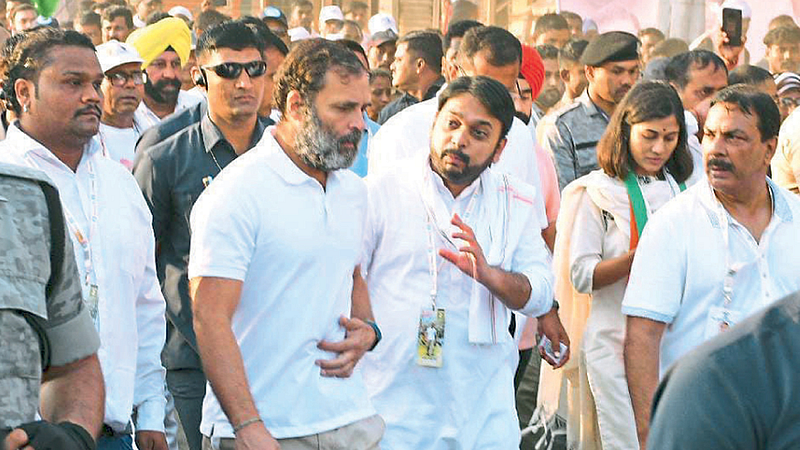 Rahul Gandhi and Vishwajeet Kadam