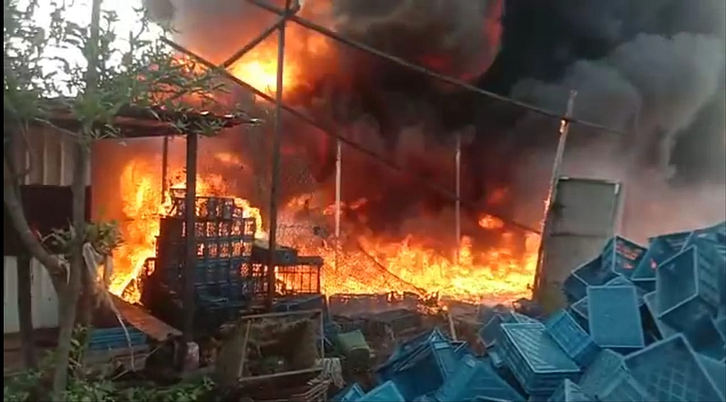 Massive fire at tomato carat godown