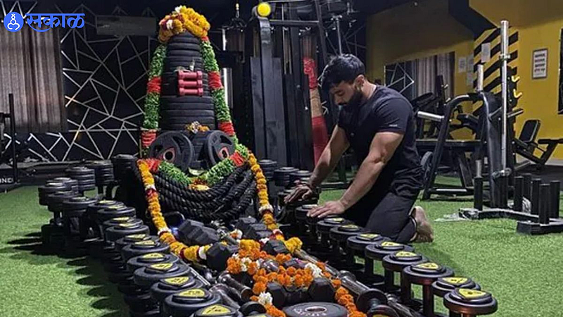 Viral Shivling Photo