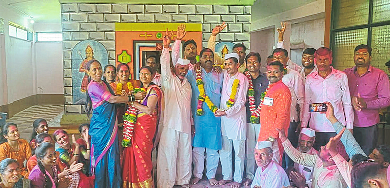 काठापूरच्या सरपंचपदी सीमा थिटे
