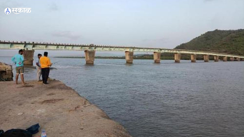 Raigad: रेवदंडा खाडी पुलासाठी १० कोटी