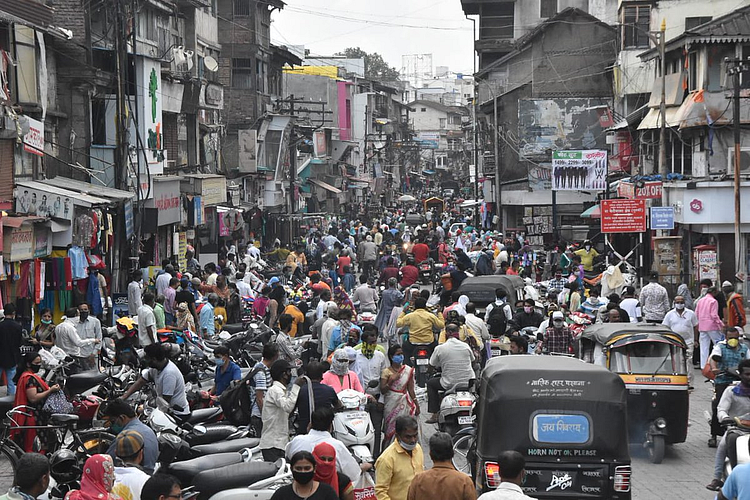 Nashik Main Road