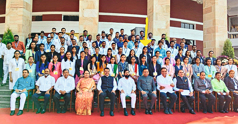 Niece Priyanka Mohite from Pingalwade with Chief Minister Eknath Shinde and Deputy Chief Minister Devendra Fadnavis during the Parliament visit.