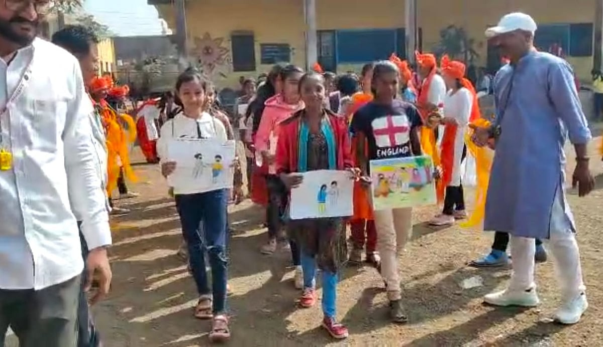 SAKAL Drawing Competition 2023 ढोलताशांच्या गजरात सप्तरंगी