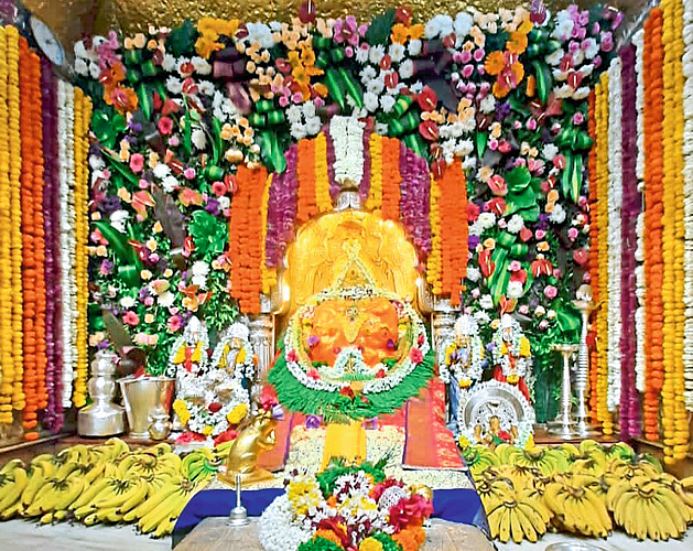 जिल्ह्यातील गणेश मंदिरे भाविकांनी फुलली