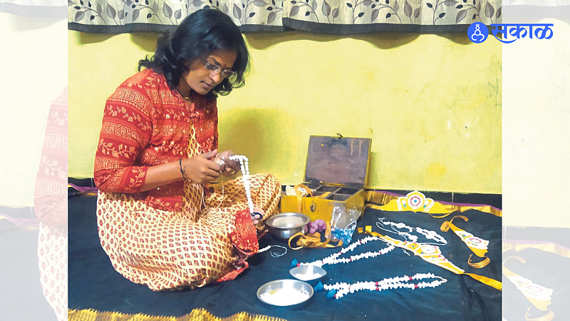 Anagha Dohole while making halwa ornaments.