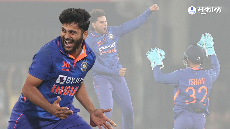 Shardul Thakur Kuldeep Yadav Shine