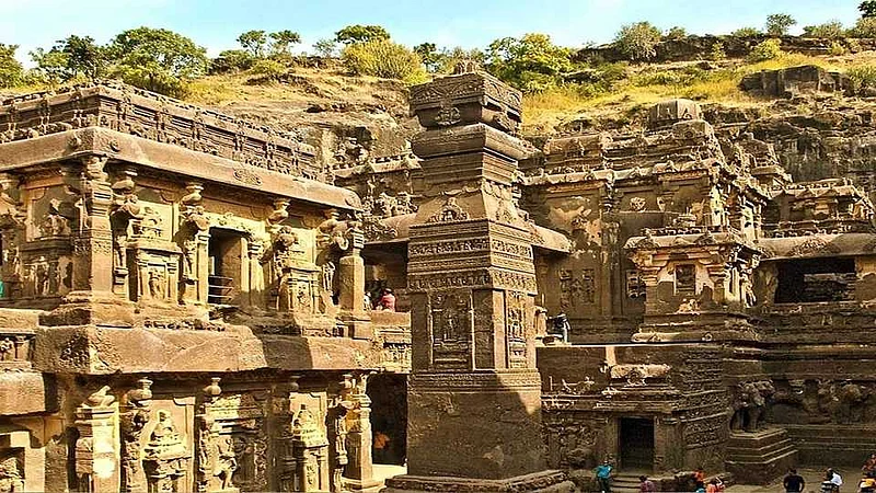 Ajanth Caves