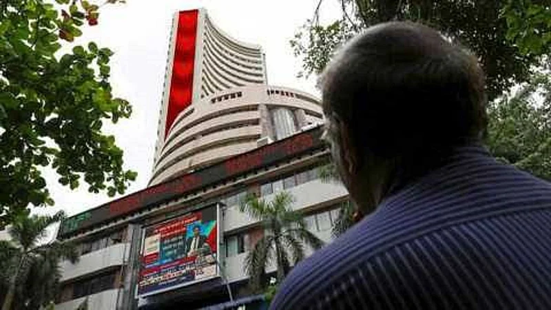 sensex creates new record nifty top 10 happening