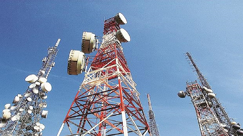 Thousands of mobile towers in Nagpur are illegal said NMC latest news