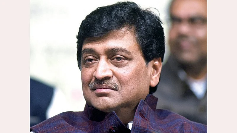 मराठा आरक्षण प्रकरण! सरकारी वकिल अनुपस्थितीबाबत अशोक चव्हाणांचा खुलासा