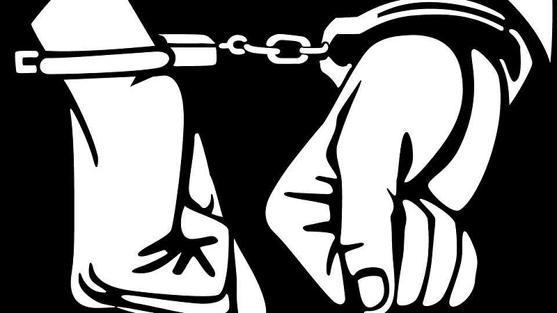police arrest thief