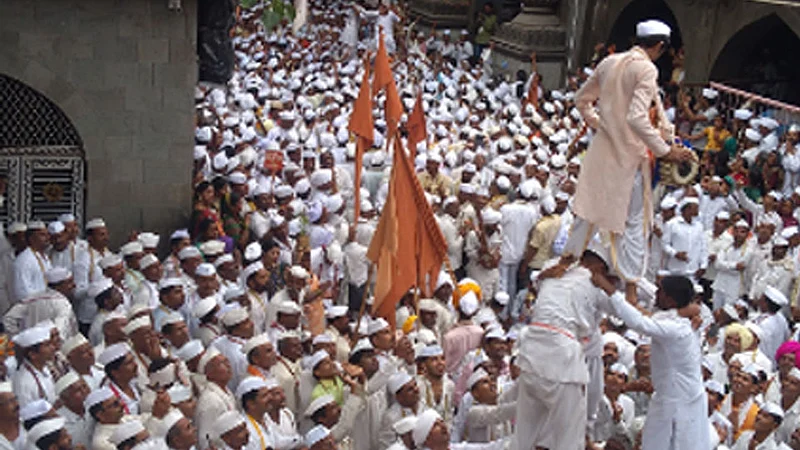 #saathchal माउलींच्या जयघोषाने दुमदुमली अलंकापुरी