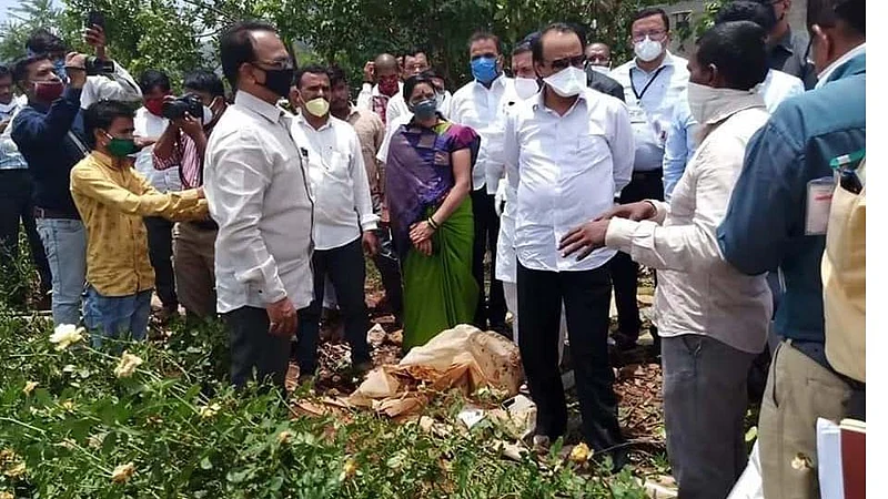 VIDEO : मावळातील नुकसानीची अजित पवार यांच्याकडून पाहणी; भरपाईबाबत म्हणाले...