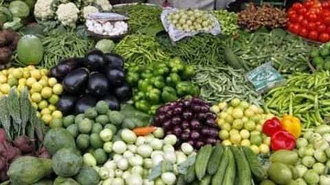 Green chillies tomatoes cheaper by ten rupees}
