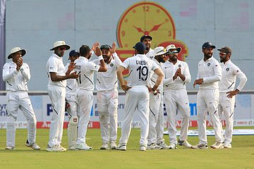 Indian bowlers gave a good start on day 3 against South Africa