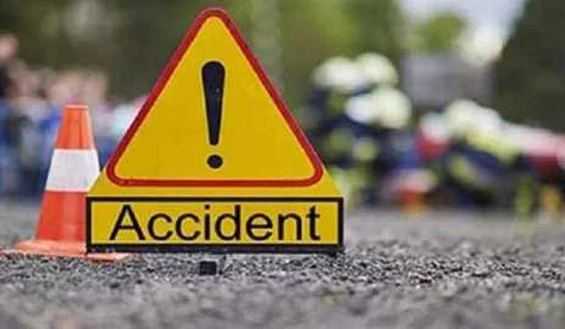 Kolhapur District Co-operative Bank officer killed in Accident on Mumbai-Pune Expressway