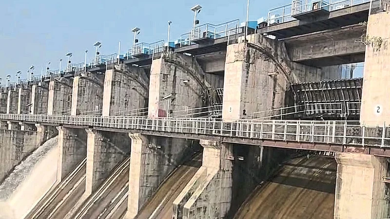 Manjra Dam Two November
