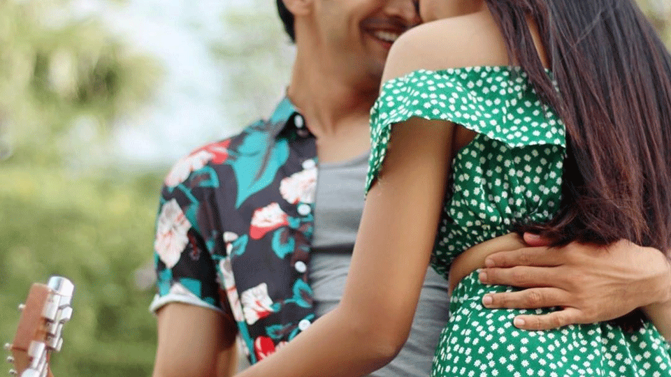 Marathi actress Pooja sawant possibility to date Bhushan Pradhan