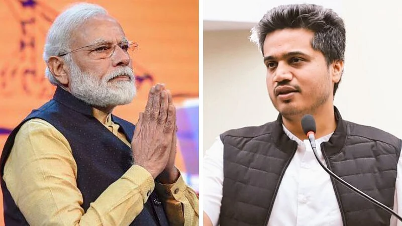 Narendra-Modi-Rohit-Pawar