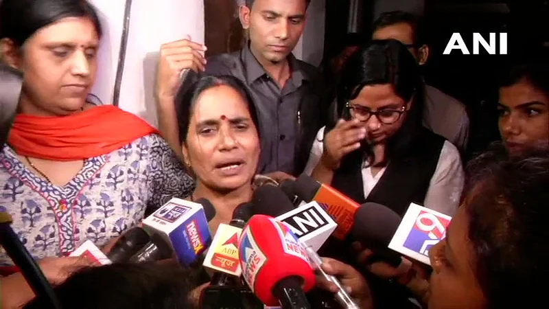 Nirbhaya Mother Asha Devi reaction after criminals hanged