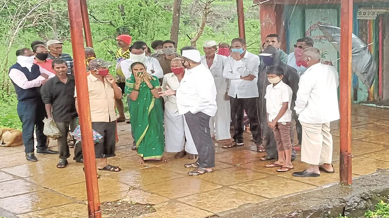 ...तर तुमच्या आधी माझीच धरणात उडी : नरेंद्र पाटील